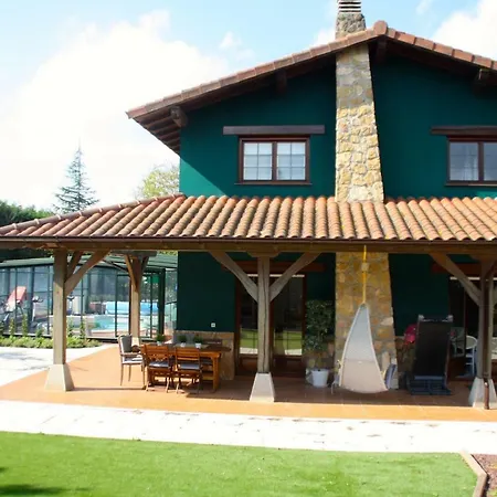 Casa De Lujo Con Piscina Climatizada